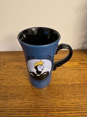 Snow White Villains "Unfairest of Them All - EUC